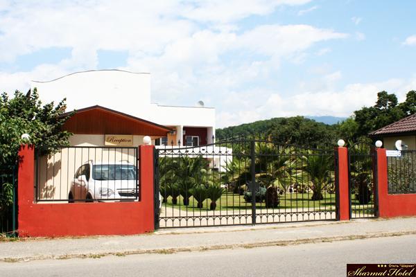 Hotel Sharmat Pițunda Exterior foto